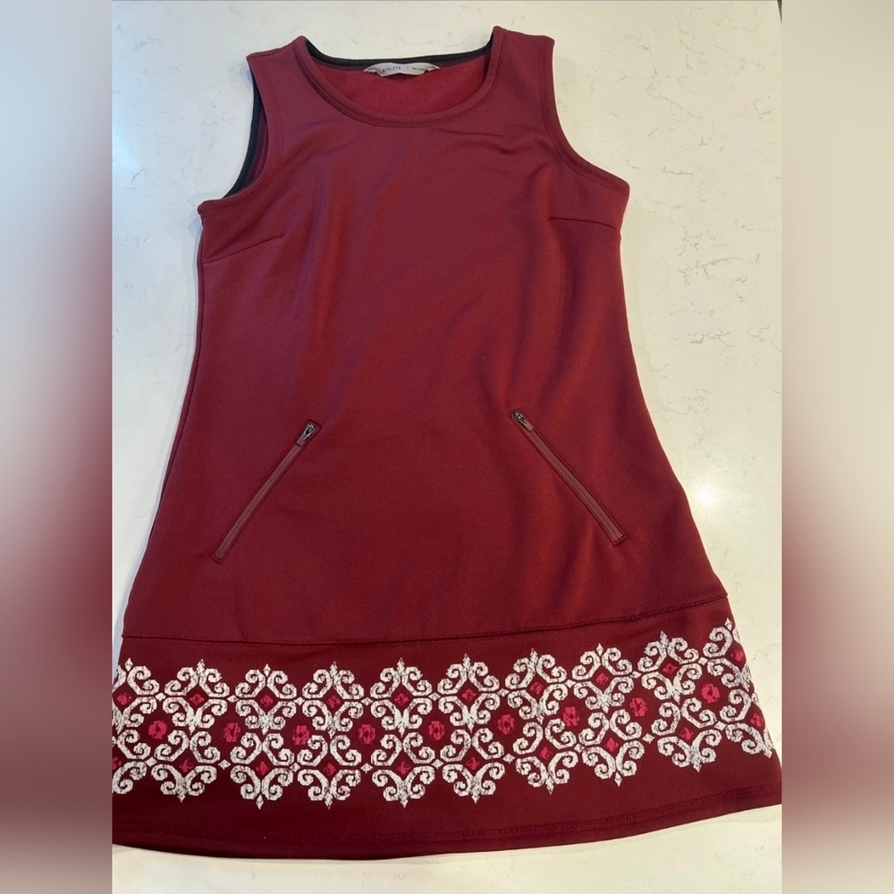 Athleta Hot When Youre Not Sleeveless Cherry Red Burgundy Fleece Dress Large